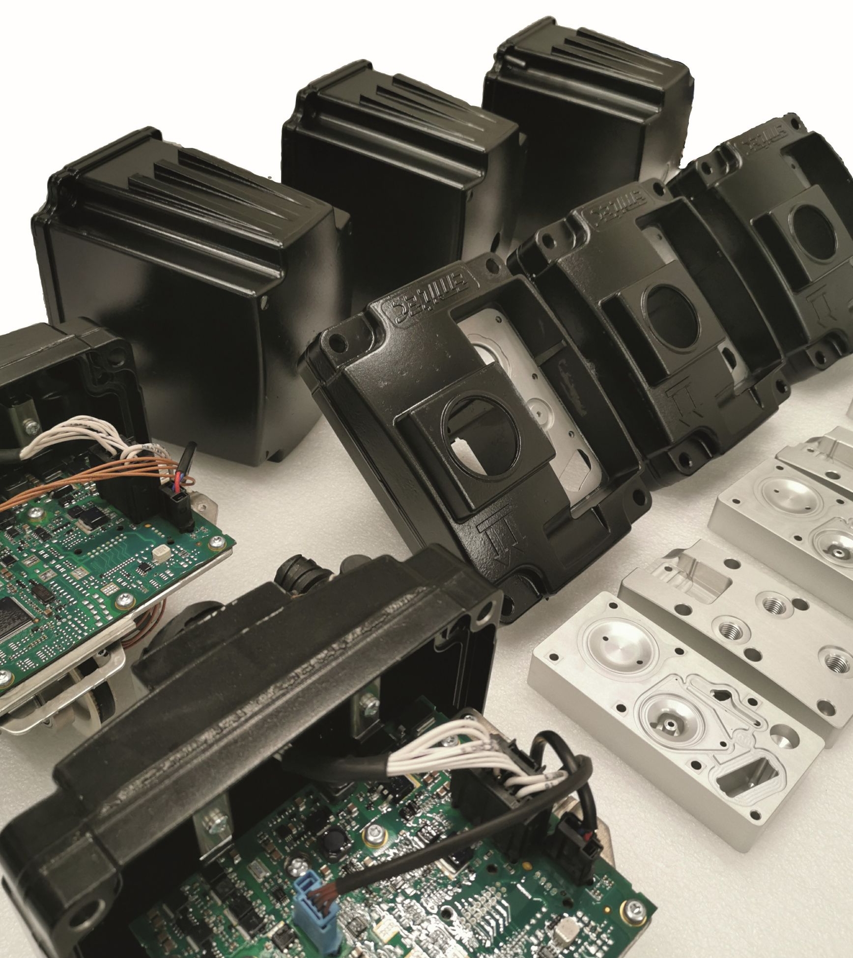 Remanufactured commercial vehicle components